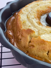 Load image into Gallery viewer, Vanilla Rum Cake Miami Beach