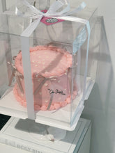 Load image into Gallery viewer, Custom Coquette Cakes Miami
