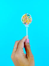 Load image into Gallery viewer, Cake Pops! - 1 Dz
